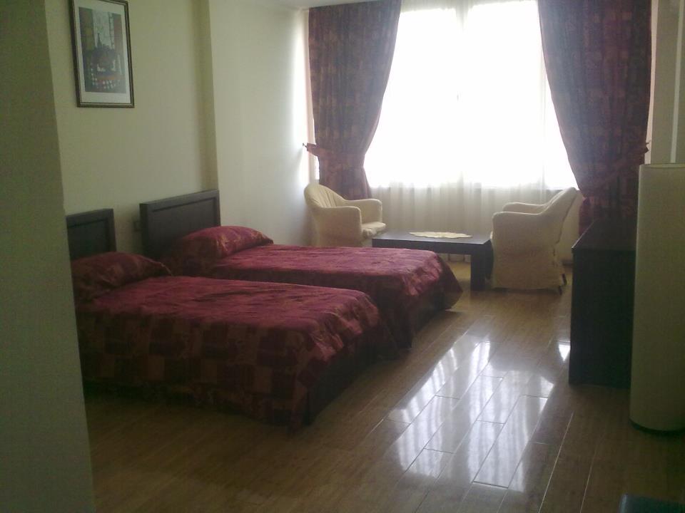 Hotel Leonardo Shkallnur ภายนอก รูปภาพ