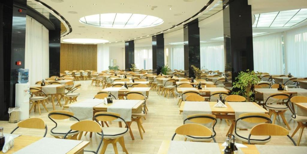 Hotel Leonardo Shkallnur ภายนอก รูปภาพ