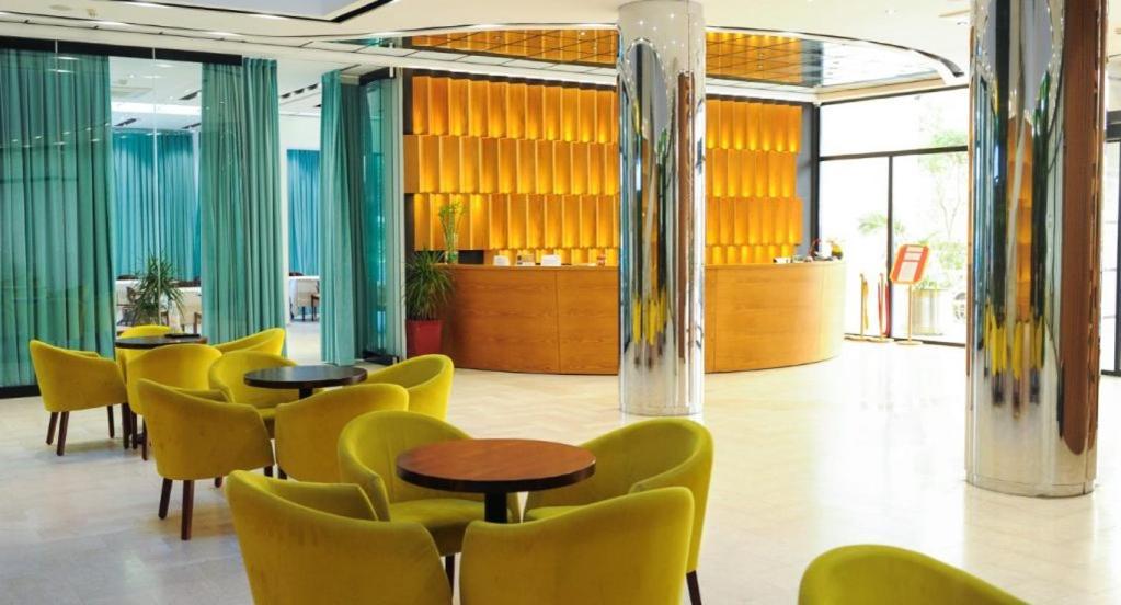 Hotel Leonardo Shkallnur ภายนอก รูปภาพ
